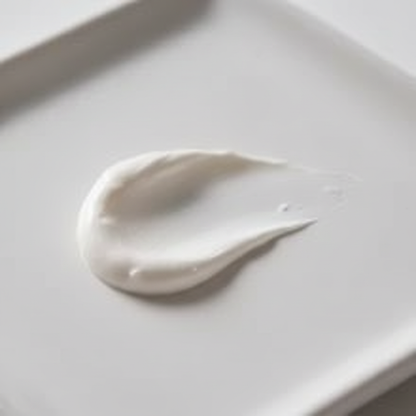 Matte Sunscreen – SPF UV, Oil Control and Hydration with Facial Brightening